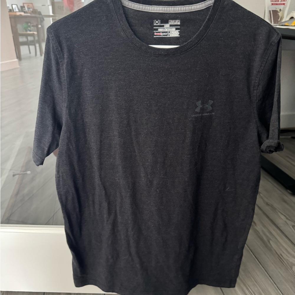 Under Armour Short Sleeve Tee Shirt